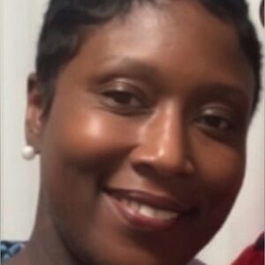 Meet your Posher, Yvette